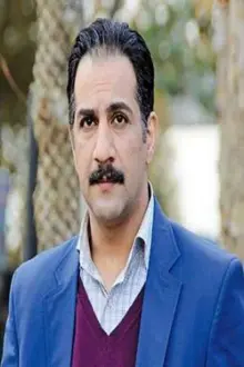 Mohammad Naderi como: Tooraj