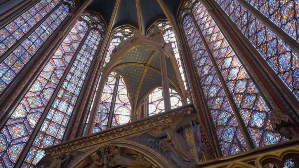 Structures of Marvel: Medieval Paris