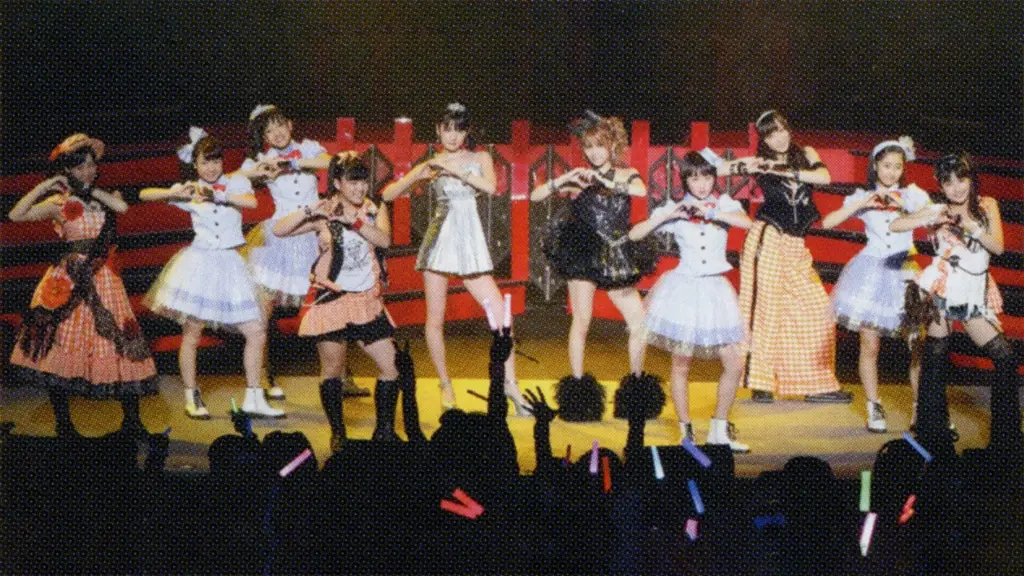 Morning Musume. 2012 Autumn Tanjou 15 Shuunen Kinen ~Colorful Character~