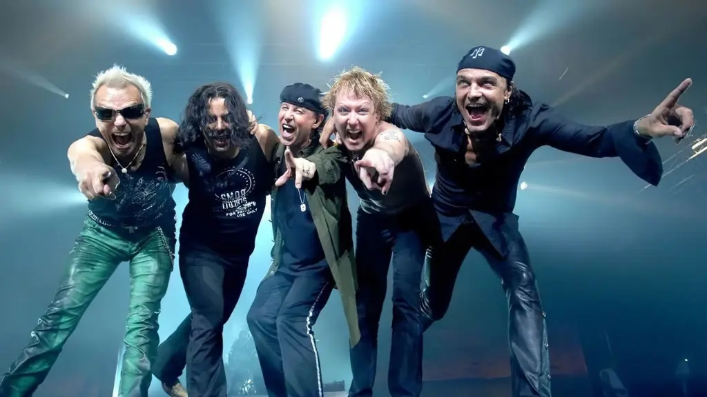 Scorpions - Moment of Glory Live with the Berlin Philharmonic Orchestra