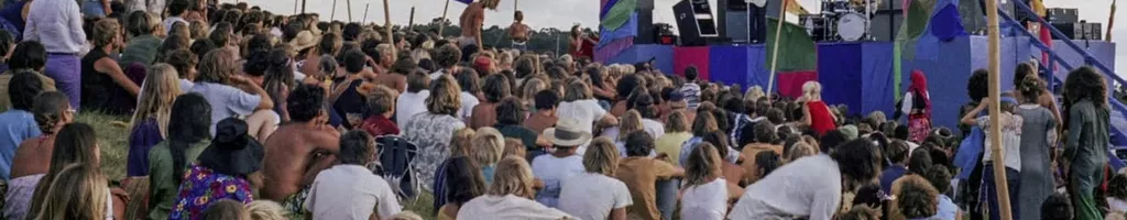 Music, Money, Madness… Jimi Hendrix Live In Maui