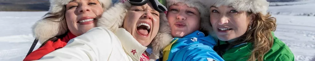 Ski Girls