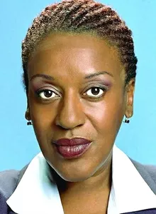 Foto de CCH Pounder Foto de CCH Pounder