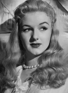 Foto de Joan Sims Foto de Joan Sims