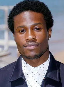 Foto de Shameik Moore Foto de Shameik Moore