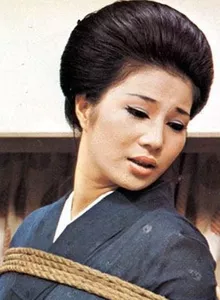 Foto de 谷ナオミ Foto de 谷ナオミ