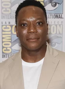 Foto de Chukwudi Iwuji Foto de Chukwudi Iwuji
