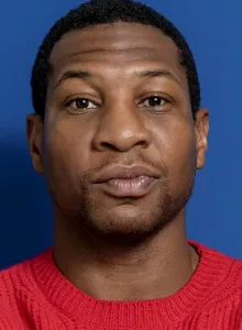 Foto de Jonathan Majors Foto de Jonathan Majors