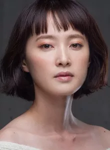 Foto de 中丸シオン Foto de 中丸シオン