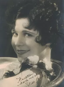 Foto de Estelle Brody Foto de Estelle Brody